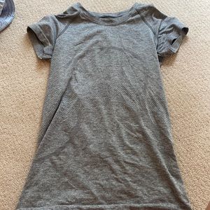 lululemon gray swiftly tech short sleeve